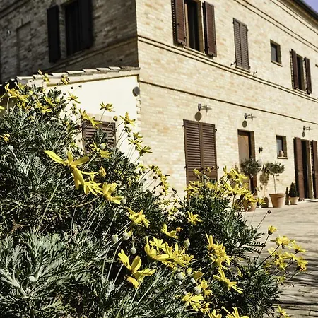 Bed & Breakfast Le Querce Montefano